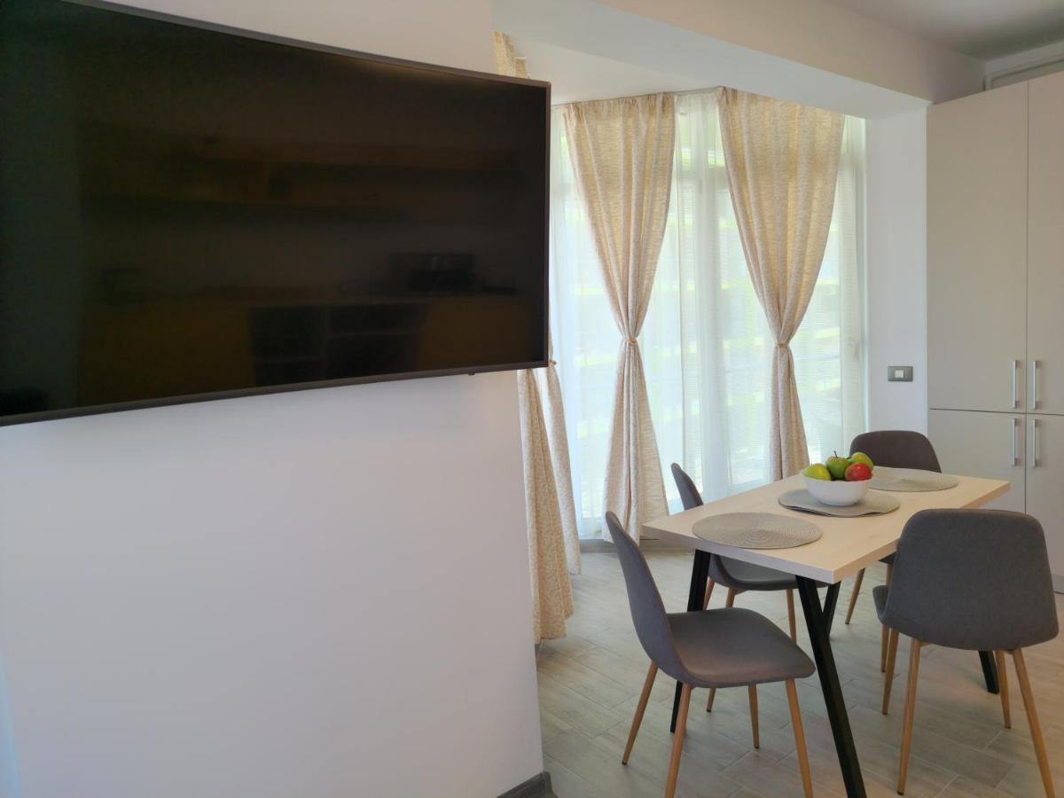 Cristalex Aparthotel & Spa Mamaia Nord Năvodari Kültér fotó