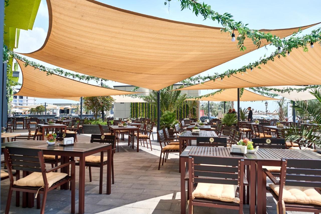 Cristalex Aparthotel & Spa Mamaia Nord Năvodari Kültér fotó