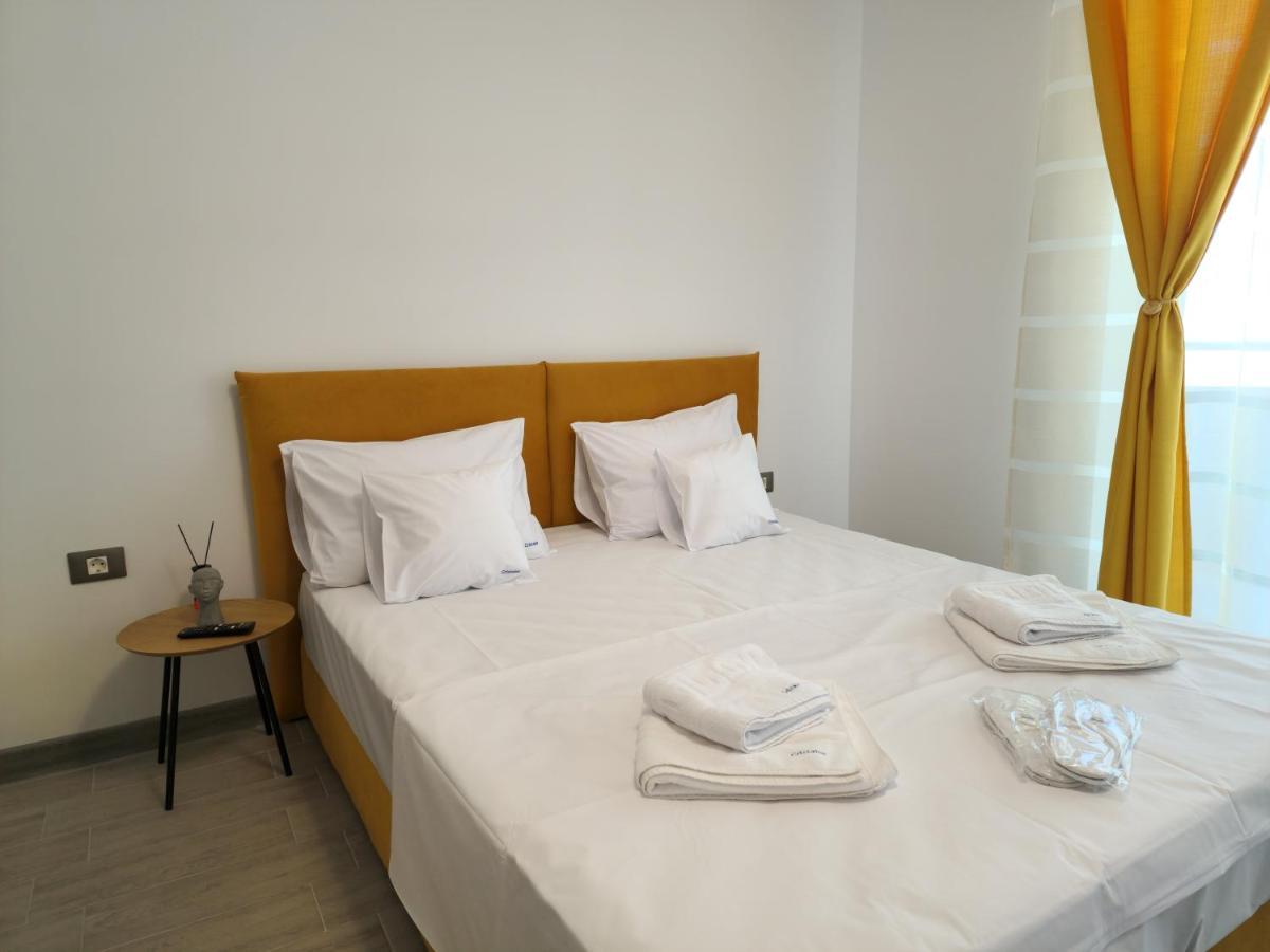 Cristalex Aparthotel & Spa Mamaia Nord Năvodari Kültér fotó