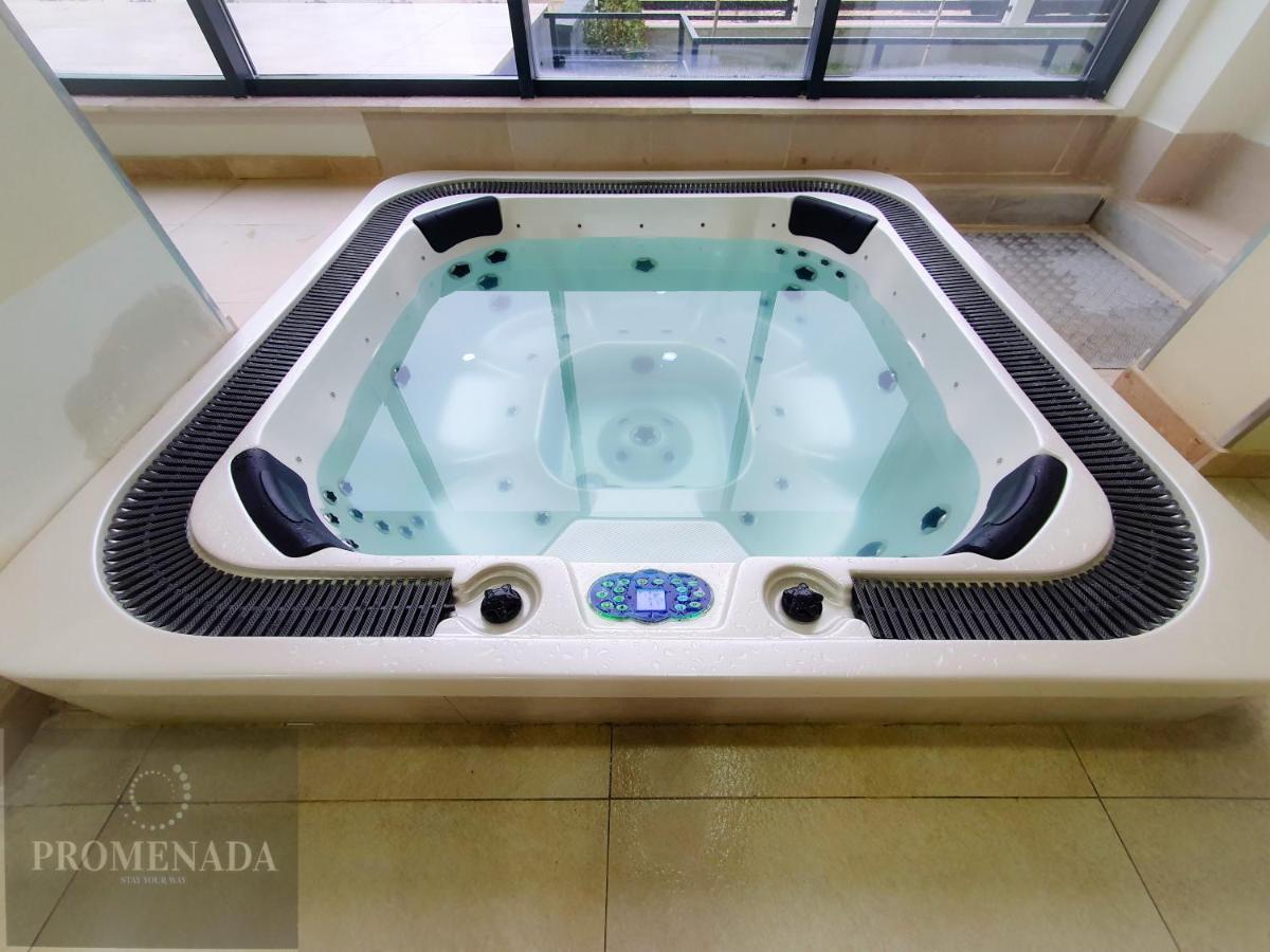 Cristalex Aparthotel & Spa Mamaia Nord Năvodari Kültér fotó